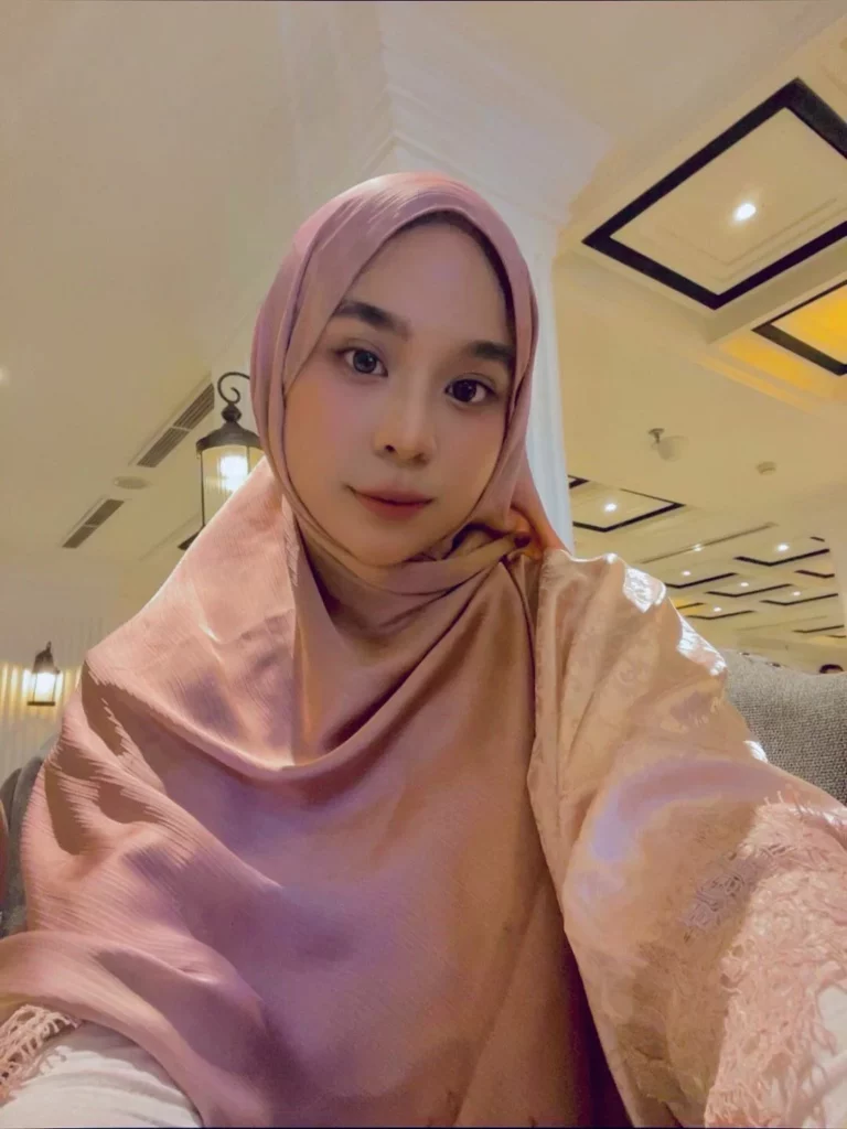 Atqiya Annazfi Lubis, SH